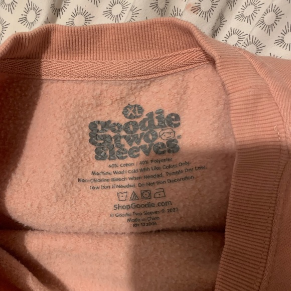 Forever 21 sweater. - Picture 2 of 2